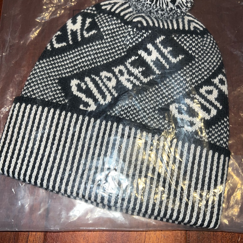 Supreme Beanie
